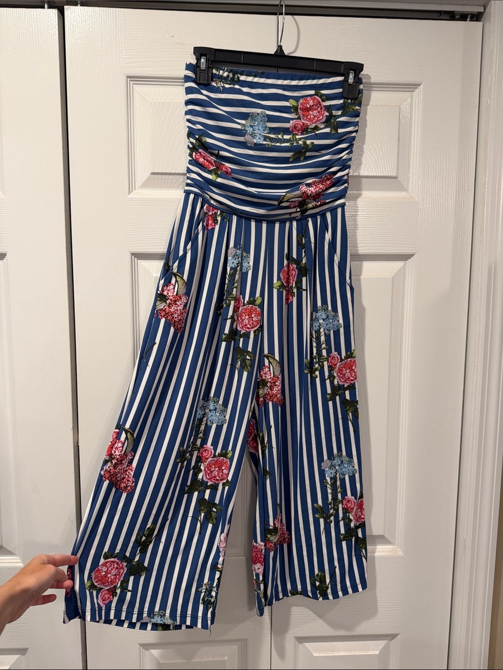 J for Justify Blue and White Striped Floral Strapless Jumpsuit Small